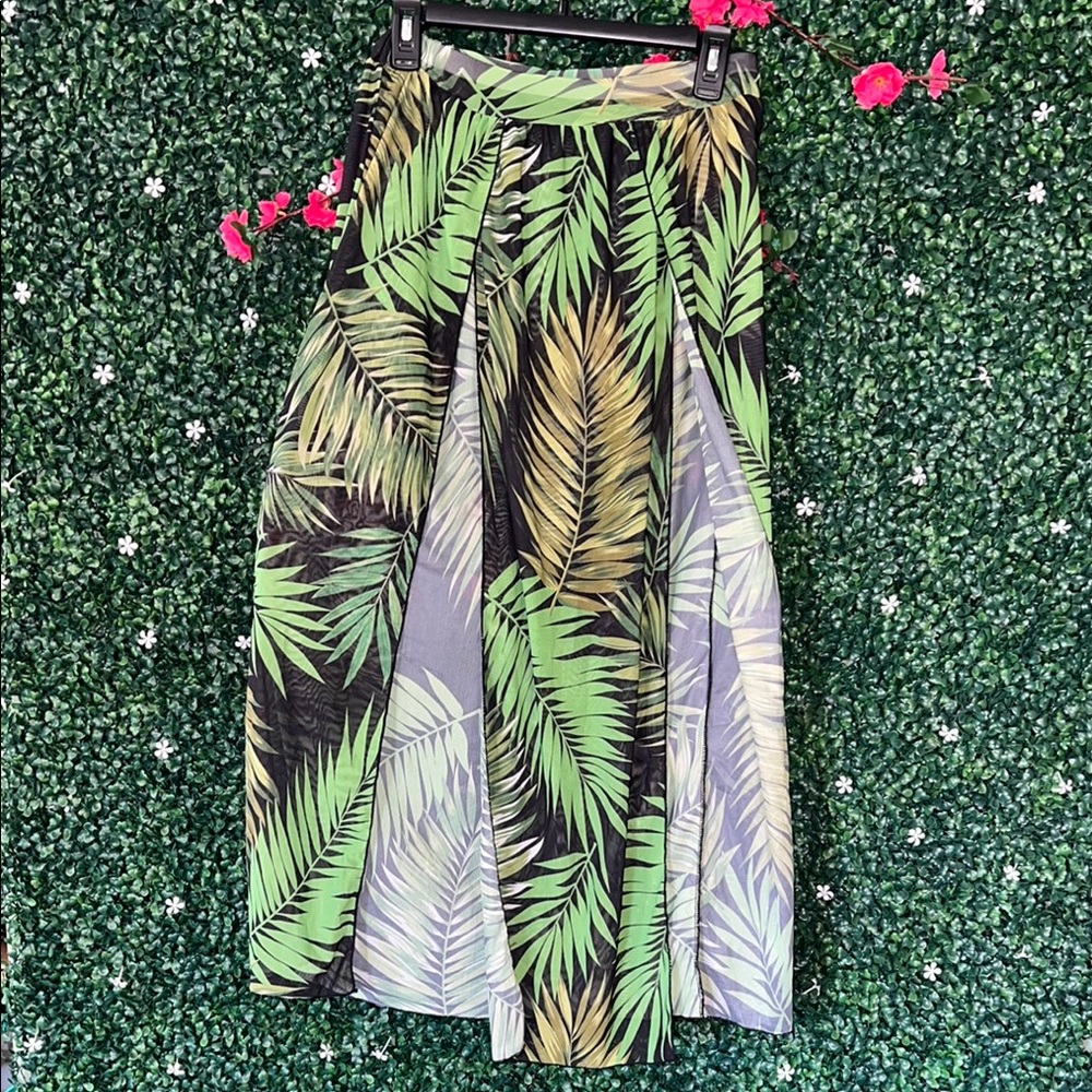 Tropical Leaf Print Skirt